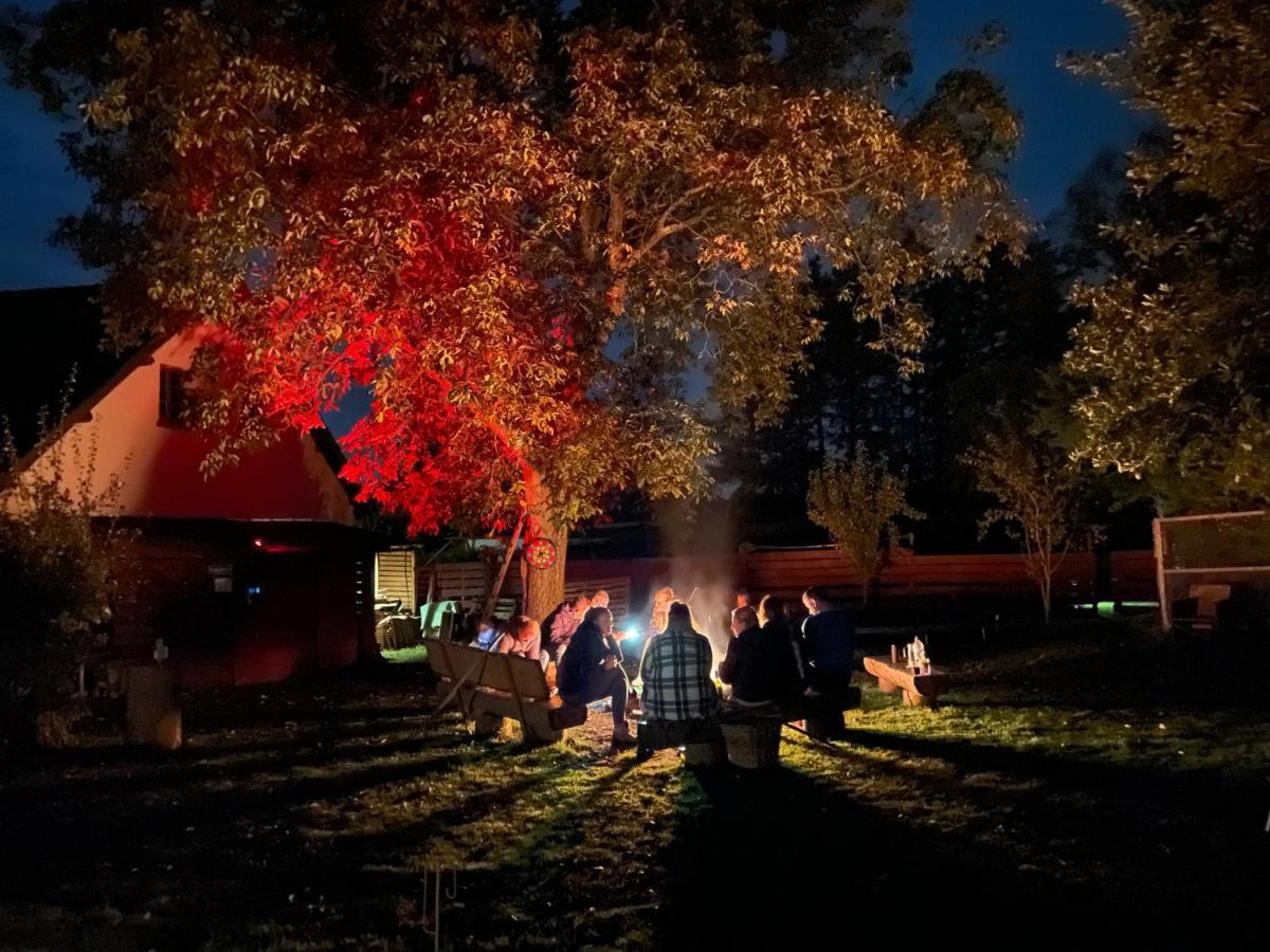 Ferienhaus Backesgarten Fuer 22 Personen Neichen Экстерьер фото
