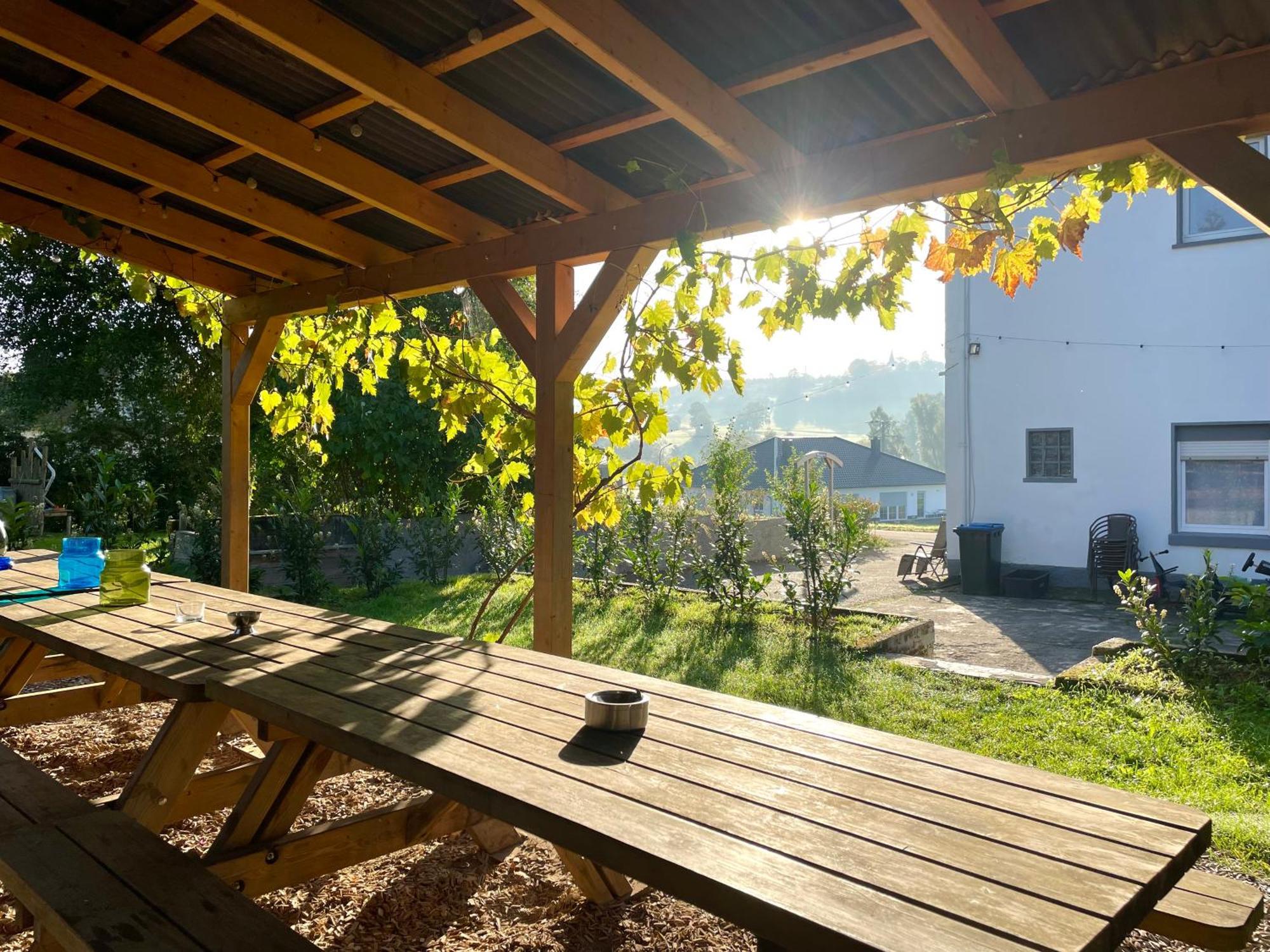 Ferienhaus Backesgarten Fuer 22 Personen Neichen Экстерьер фото