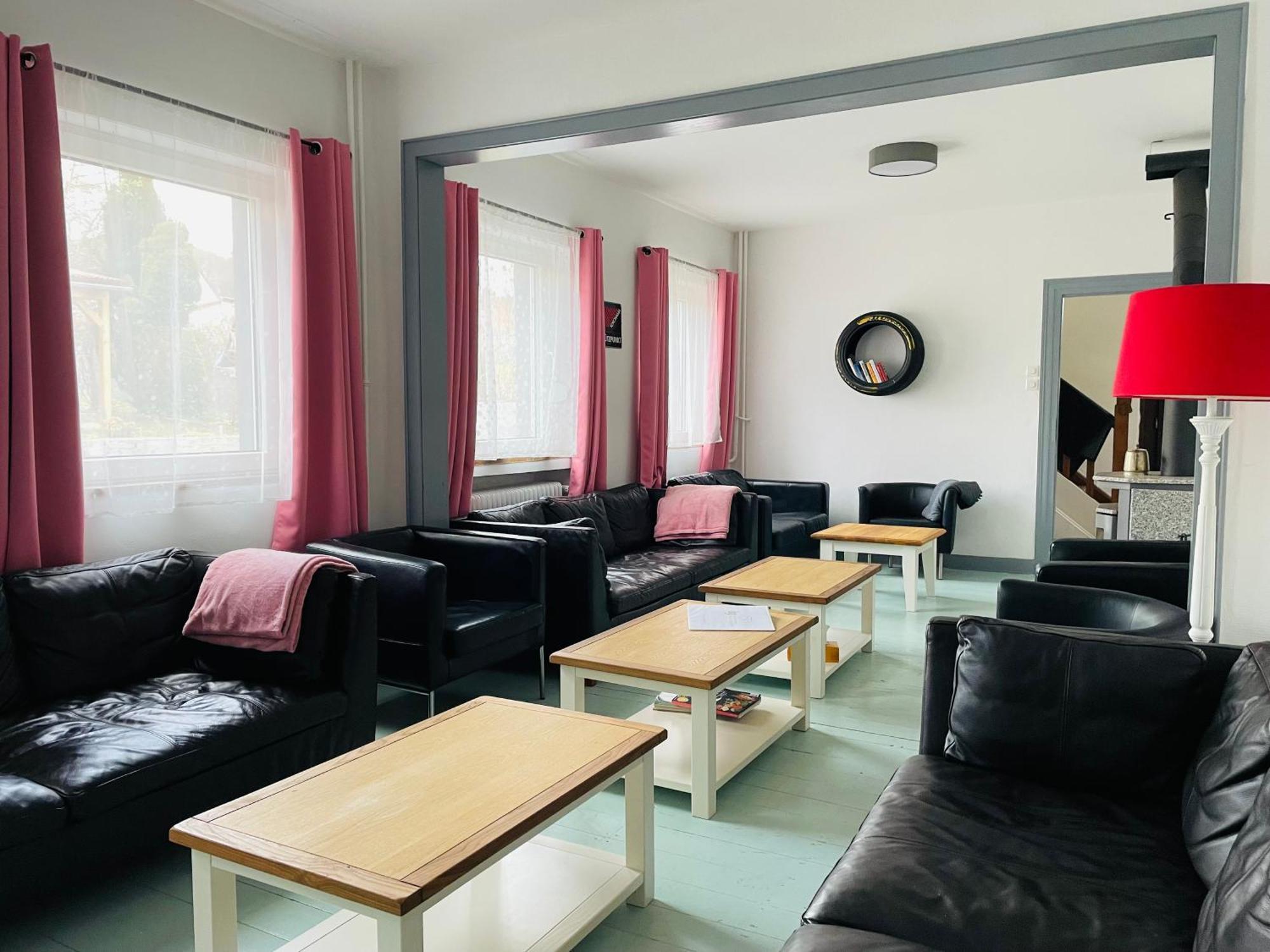 Ferienhaus Backesgarten Fuer 22 Personen Neichen Экстерьер фото